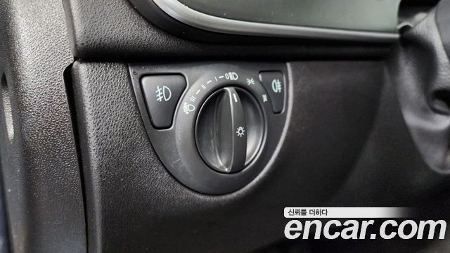 Saab 9-3 2009 — photo 16