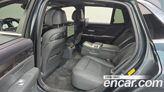 Genesis G90 2022 — photo 17