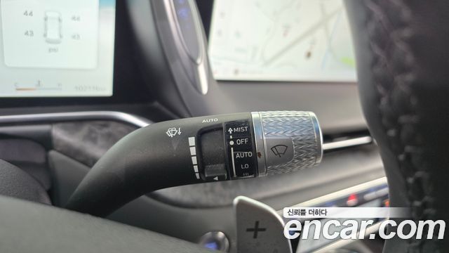 Genesis G90 2022 — photo 22