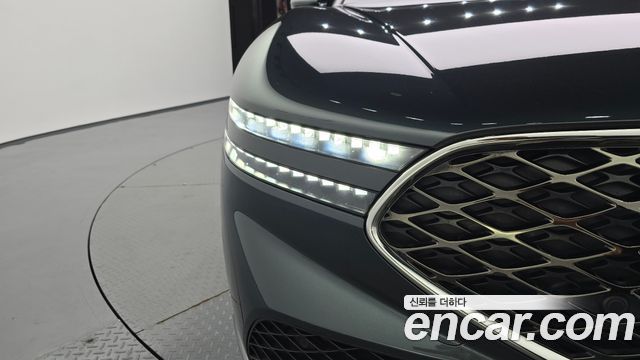 Genesis G90 2022 — photo 8