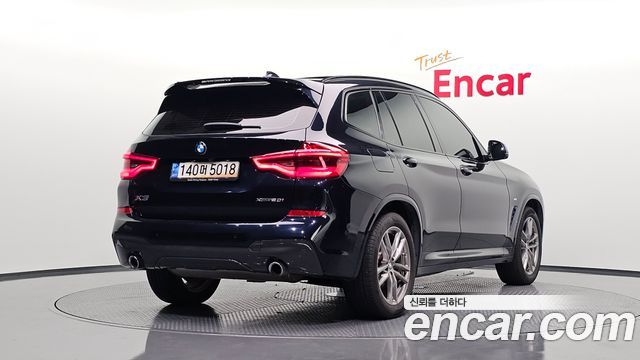 BMW X3 2021 — photo 2