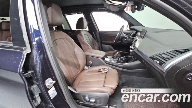 BMW X3 2021 — photo 17
