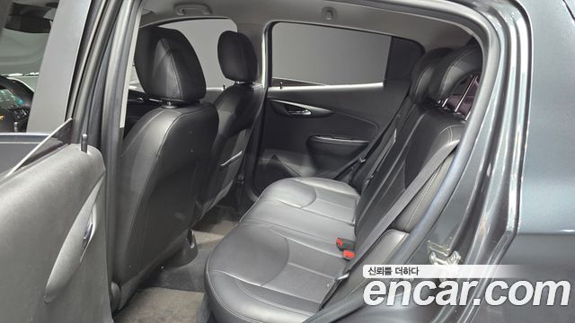 Chevrolet Korea Spark 2017 — photo 12