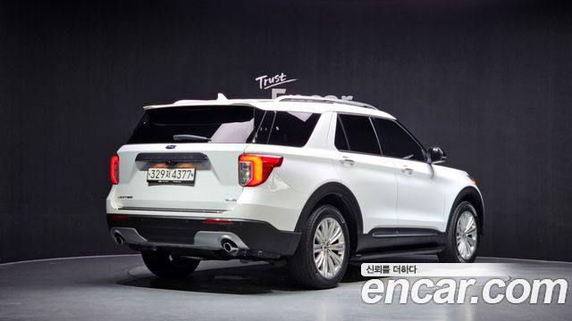 Ford Explorer 2020 — photo 2
