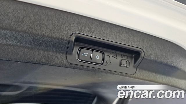 Ford Explorer 2020 — photo 15