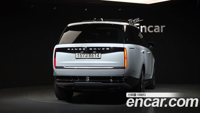 Land Rover Range Rover 2025 — photo 4