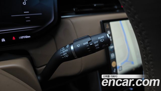 Land Rover Range Rover 2025 — photo 30