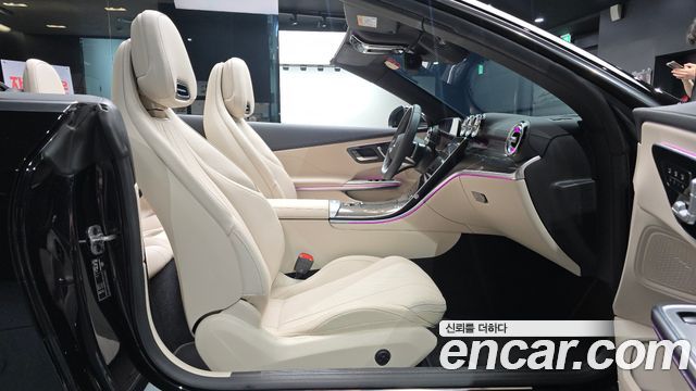 Mercedes-Benz CLE-Class 2024 — photo 16