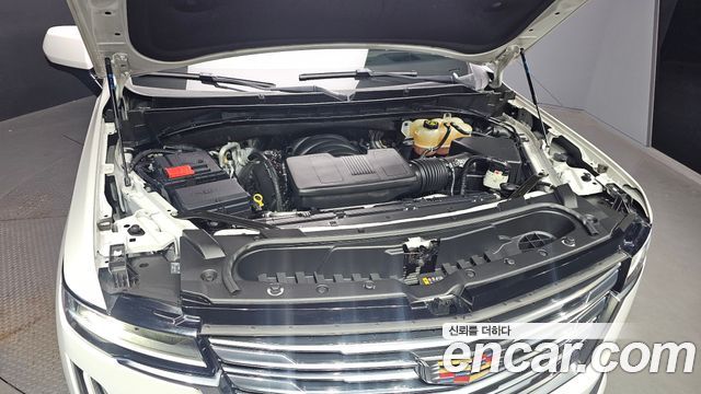 Cadillac Escalade 2022 — photo 6