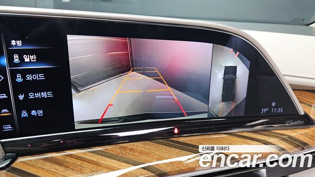 Cadillac Escalade 2022 — photo 21