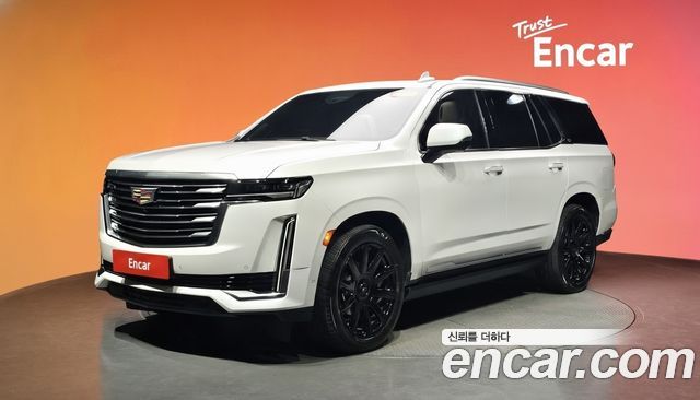 Cadillac Escalade 2022 — photo 1