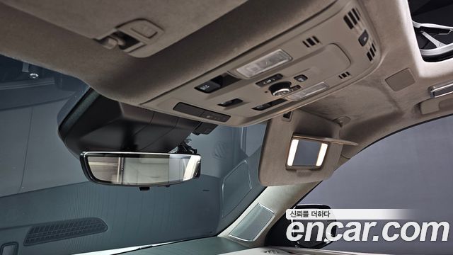Cadillac Escalade 2022 — photo 29