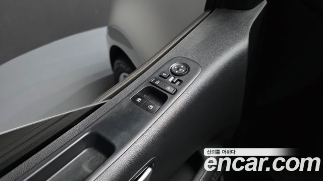 Hyundai Staria 2023 — photo 14