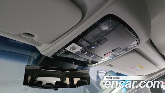 Hyundai Staria 2023 — photo 19