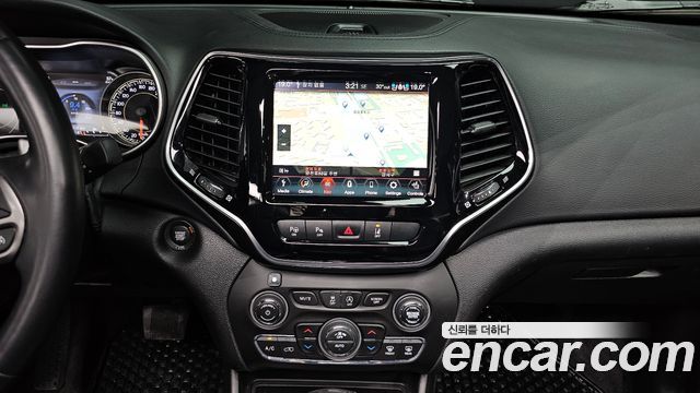 Jeep Cherokee 2021 — photo 20
