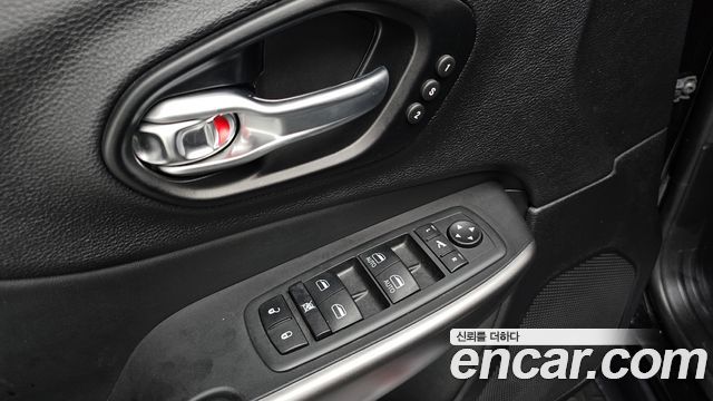 Jeep Cherokee 2021 — photo 26