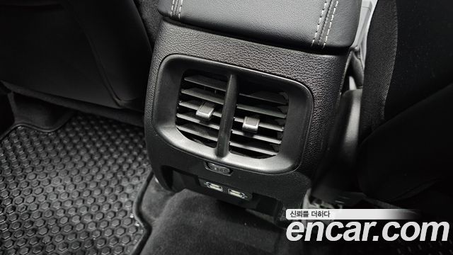 Jeep Cherokee 2021 — photo 28