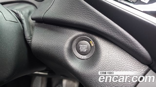 Jeep Cherokee 2021 — photo 31