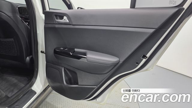 Kia Sportage 2019 — photo 15