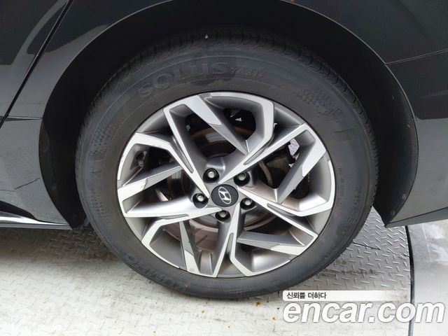 Hyundai Sonata 2022 — photo 7