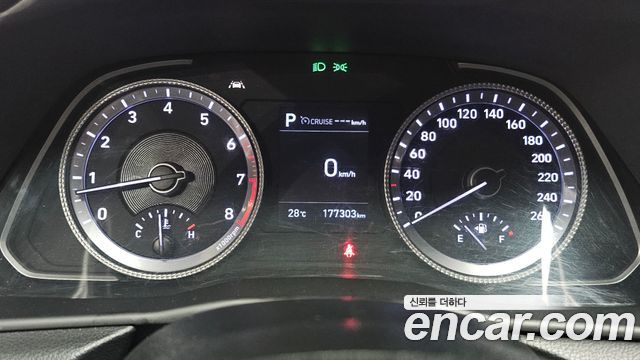 Hyundai Sonata 2020 — photo 11