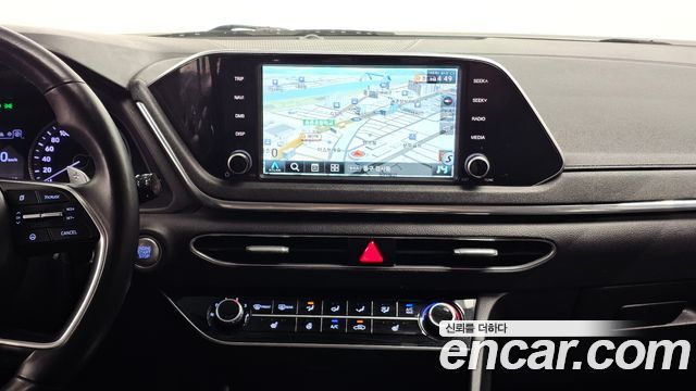 Hyundai Sonata 2020 — photo 21
