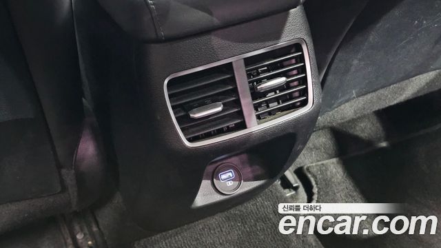 Hyundai Sonata 2020 — photo 26