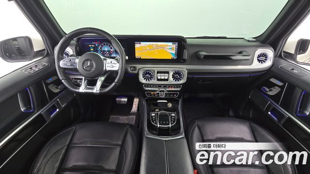 Mercedes-Benz G-Class 2020 — photo 10