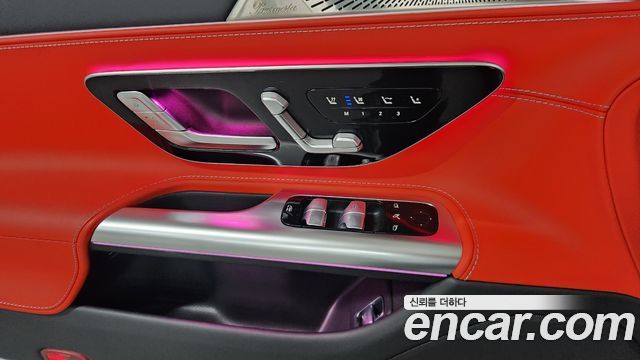 Mercedes-Benz SL-Class 2024 — photo 14