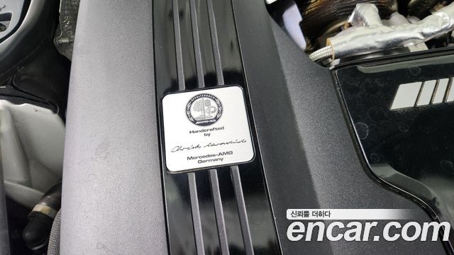 Mercedes-Benz SL-Class 2024 — photo 16