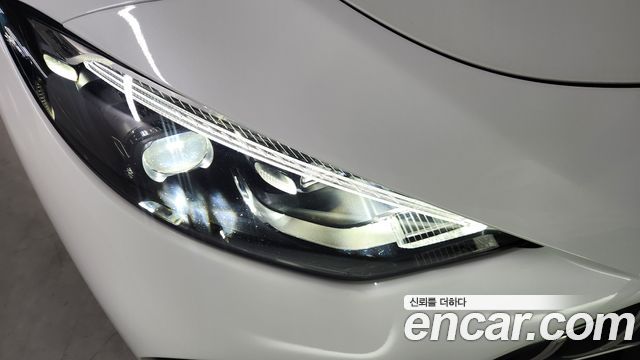 Mercedes-Benz SL-Class 2024 — photo 18