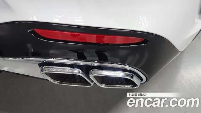 Mercedes-Benz SL-Class 2024 — photo 20
