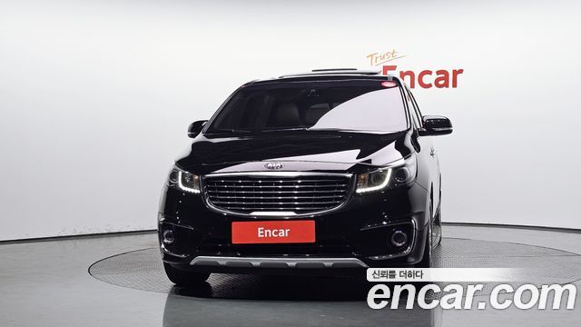 Kia Canival 2018 — photo 3