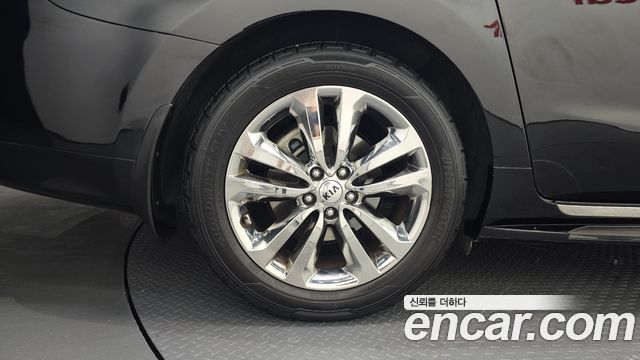 Kia Canival 2018 — photo 5