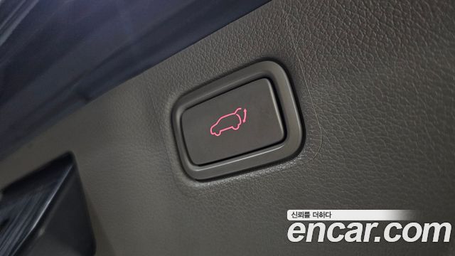 Kia Canival 2018 — photo 18