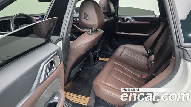 BMW i4 2024 — photo 18