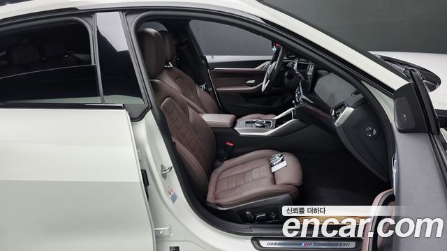 BMW i4 2024 — photo 16