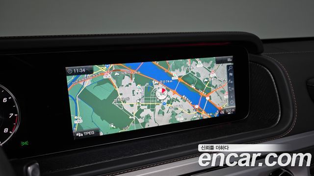 Mercedes-Benz G-Class 2024 — photo 21