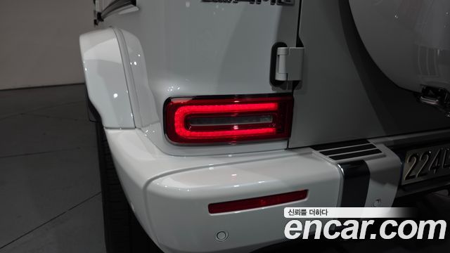 Mercedes-Benz G-Class 2024 — photo 9