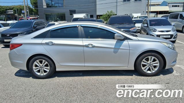 Hyundai Sonata 2012 — photo 3