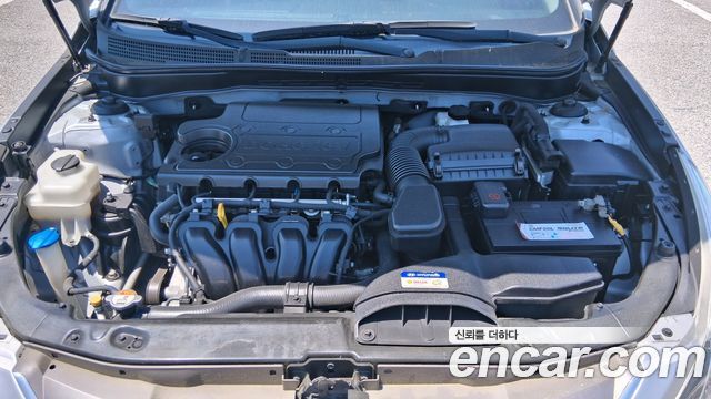 Hyundai Sonata 2012 — photo 8
