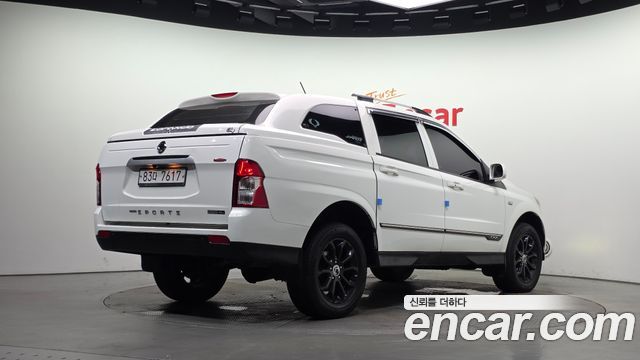 KG Mobility KORANDO 2017 — photo 2