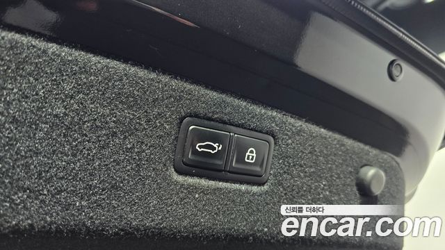 Kia K9 2022 — photo 24