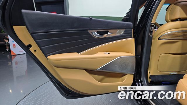 Kia K9 2022 — photo 15