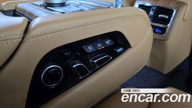 Kia K9 2022 — photo 27