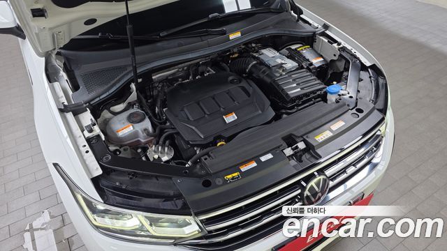 Volkswagen Tiguan 2022 — photo 6