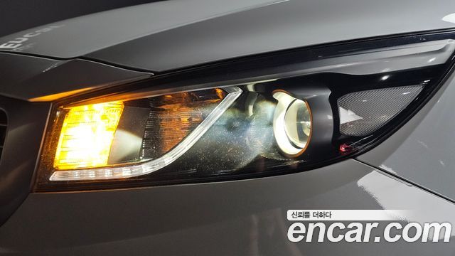Kia Canival 2016 — photo 8