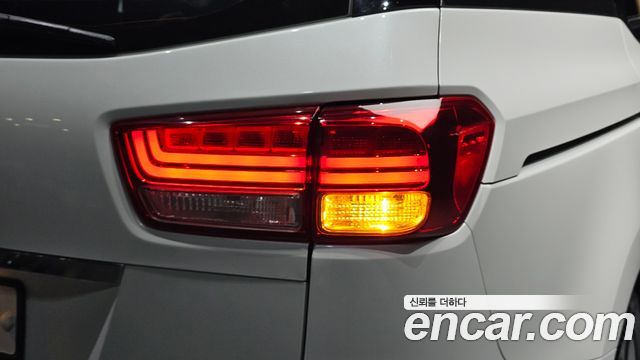 Kia Canival 2016 — photo 9