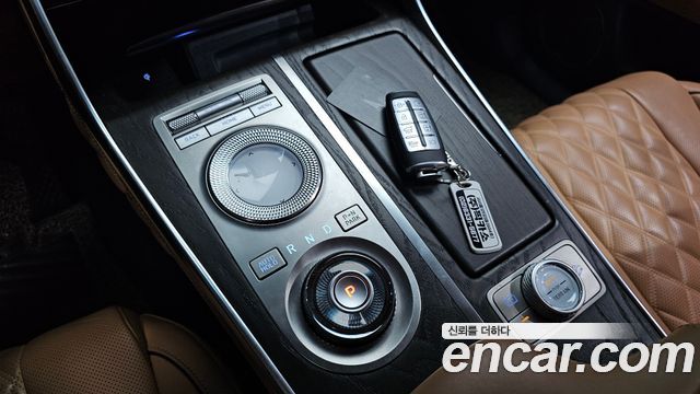 Genesis GV80 2022 — photo 12
