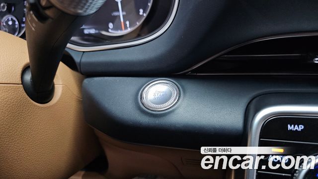 Genesis GV80 2022 — photo 31